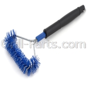 77643 <b>Extra Wide Nylon Grill Brush</b><p>Brush anywhere on the grill, deep into the corners, between the grids, and in broad strokes along the surface. The triangular shaped head of this brush is ideal for cleaning anywhere. 17 in. overall length with a 6. in. wide head. Nylon bristles, wire shaft and resin handle.</p><p>*For use on a cool grill.</p>